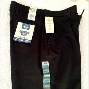 NWT Dockers Signature Fit Black pants - 34x32